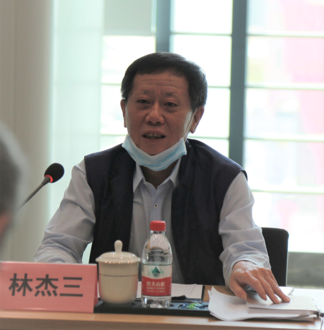 坪山区人大常委副主任、财政经济委员会主任委员林杰三莅临产服公司调研03