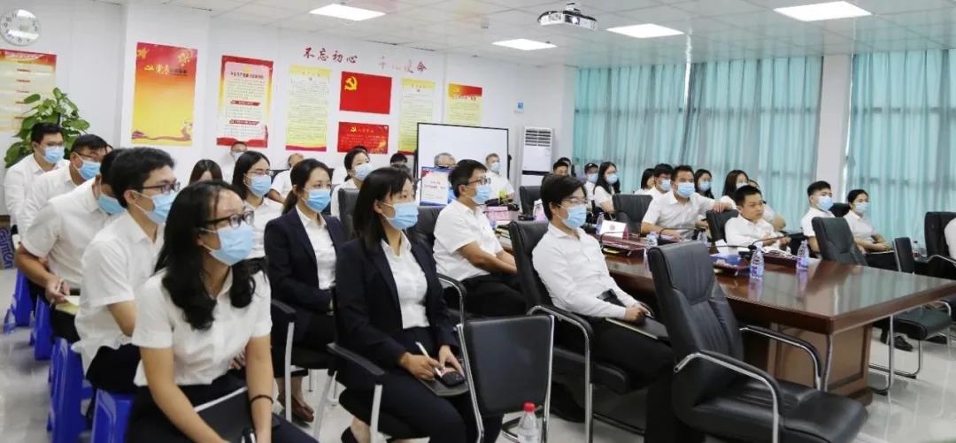 产服公司开展《习近平谈治国理政》第三卷集中学习活动04