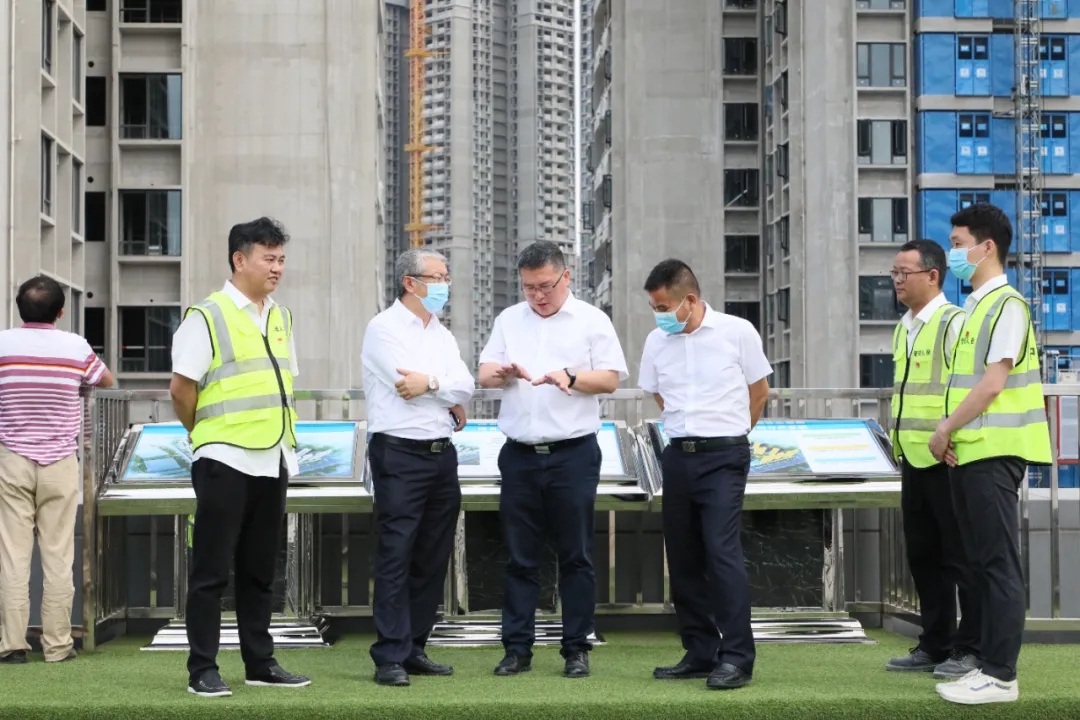 黄刚勇董事长带队到光明区长圳公共住房项目开展安全生产工作调研002.webp